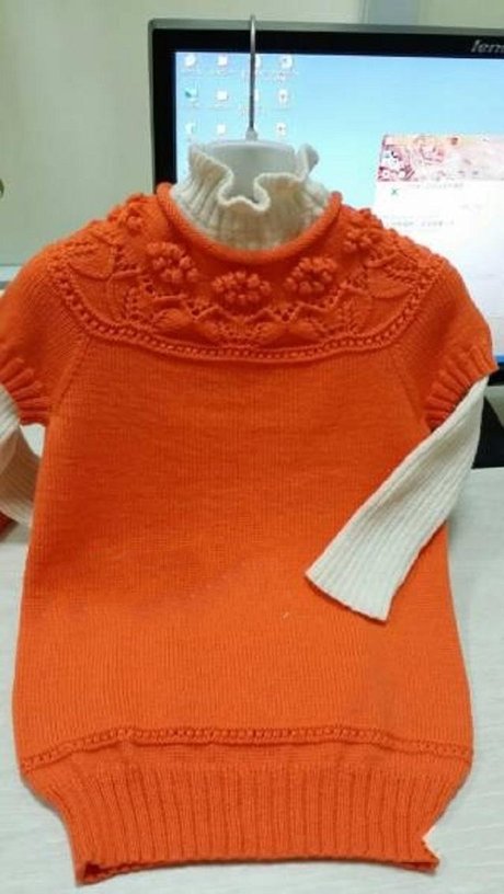 可爱的橘红色女童桑果套头毛衣 编织,附教程图