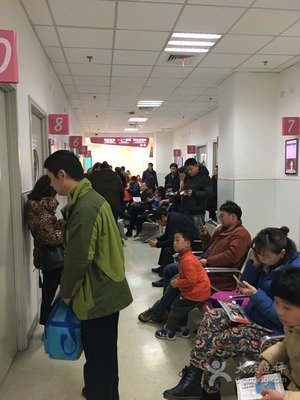  地坛医院黄牛代挂号电话拨打什么号码好