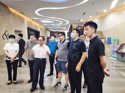 纪录电影《主场》首映式在京举行