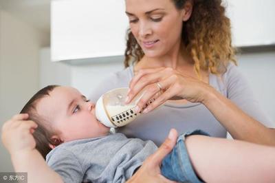 14个月宝宝每天需要喝多少奶