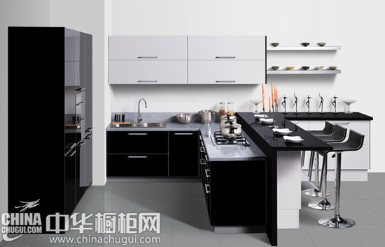 黑白配橱柜的效果图