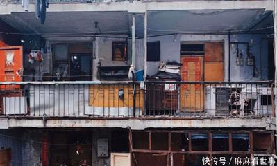 楼上厨房堵了楼下