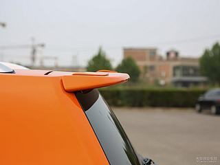 岩浆橙汽车