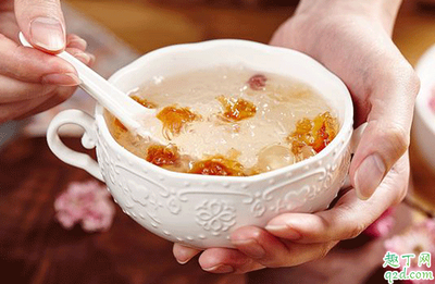 坐月子可以吃燕窝吗
