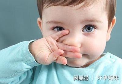宝宝频繁眨眼