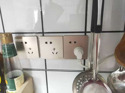 厨房一用电器就断电