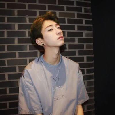 男qq网名霸气