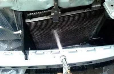 汽车发动机怎么洗
