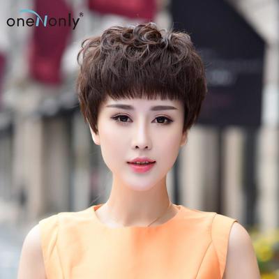 中年女式短发发型