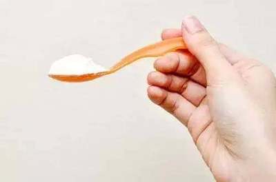 用牙膏涂痘痘要敷多久