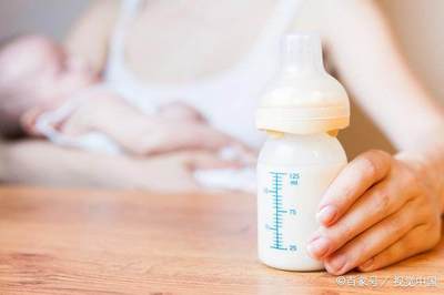 宝宝20天了一天喝多少奶粉比较好