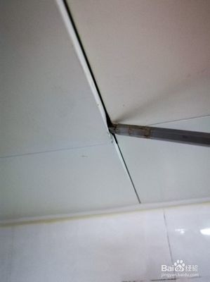 j集成吊顶怎么拆