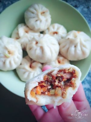 香菇虾包子的做法