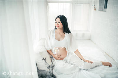 生宝宝肚子疼