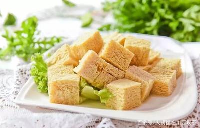 豆腐吸油吗
