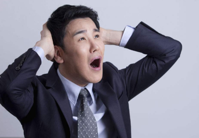 突然心口窝疼是怎么回事