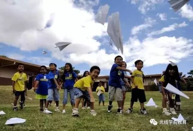 儿童类似纸飞机游戏下载