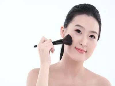新手彩妆需要哪些东西