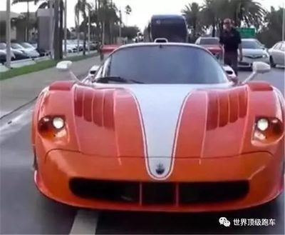 车标是一串子的跑车