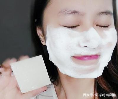 玩电脑长了好多痘痘