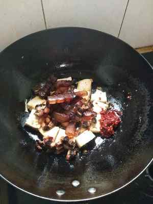 腊肉炖豆腐的做法大全家常