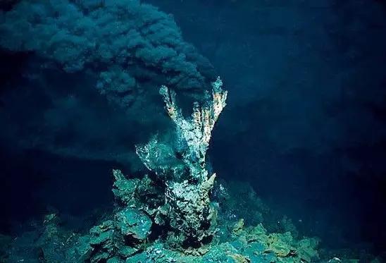 海底的黑烟囱是什么