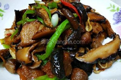菜干香菇焖五花肉