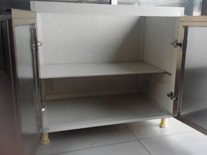 加工铝合金橱柜柜体器械