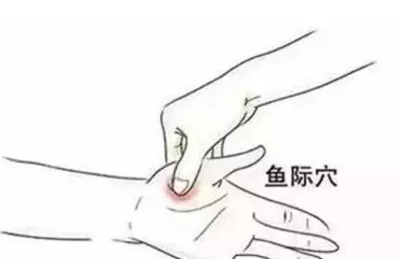 咳嗽 刮痧