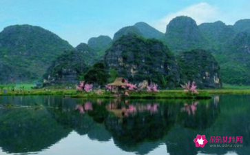 梦见自己外出旅游