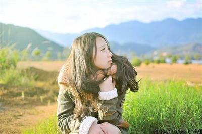 中学生长痘痘