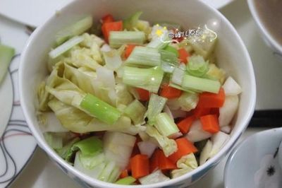 卷心菜炒萝卜做法大全家常