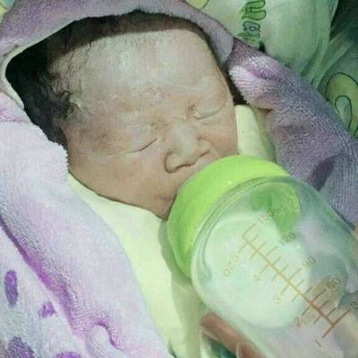 怀孕还能喂母乳吗