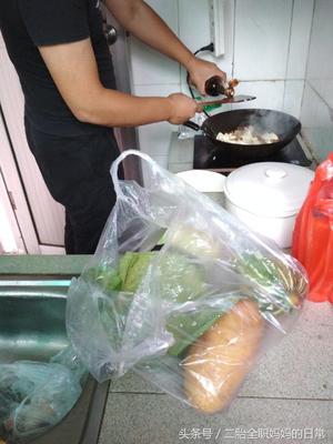 第一次厨房做饭怎么看日子
