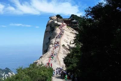 陕西四日游跟团多少钱，华阴华山4日游人均费用