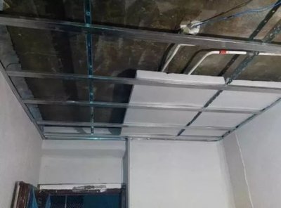 吊顶天面有走路的声音