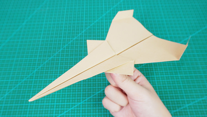 真正能回旋的纸飞机