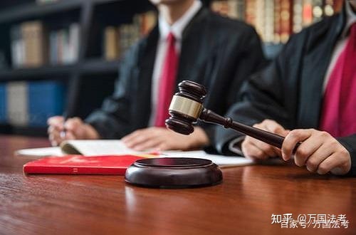 仲裁需要请律师吗