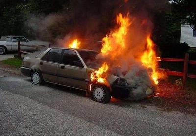 做梦车着火了