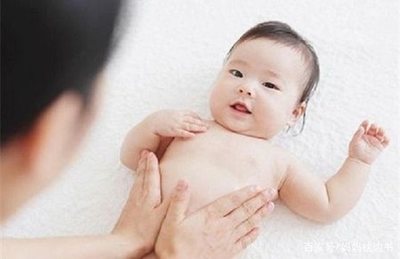 宝宝肚子鼓鼓的正常吗