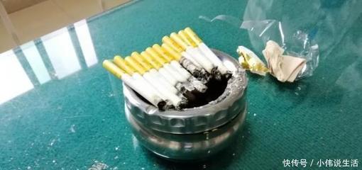 梦见别人给我一包烟