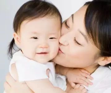 新生儿单纯疱疹病毒感染