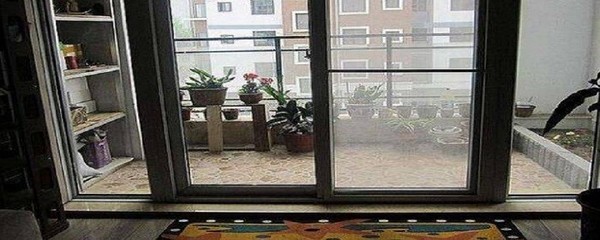 楼上阳台渗水到楼下