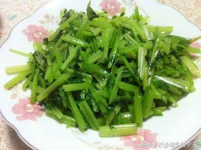 月子里可以吃芹菜吗
