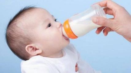 泡婴儿奶粉的正确方法