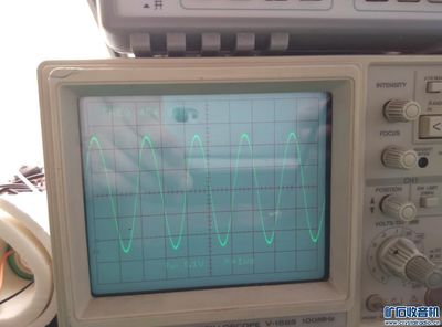 示波器测出来的电压是什么