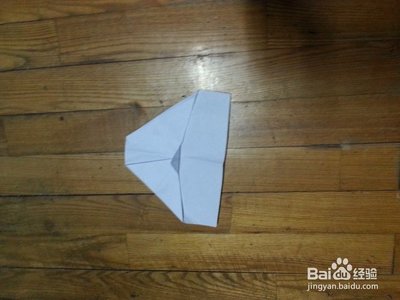 折纸飞机要飞的视频下载
