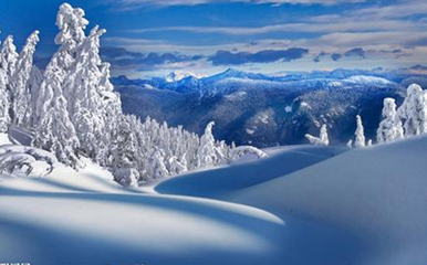 做梦梦见爬雪山