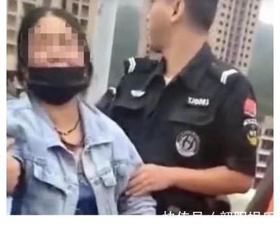 女生抽烟被家长发现怎么办