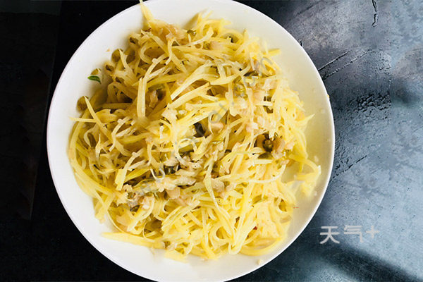 酸菜土豆丝怎么做